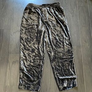 **WEDDING FUND SALE**  Madewell Crushed velvet Pants